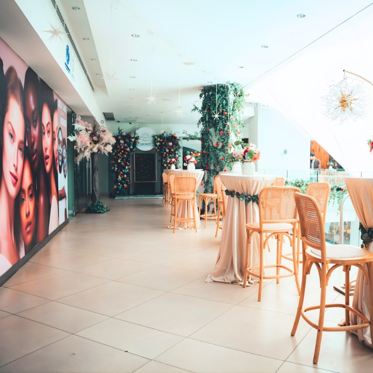 Exterior view of MP Shah Esthetica Clinic entrance